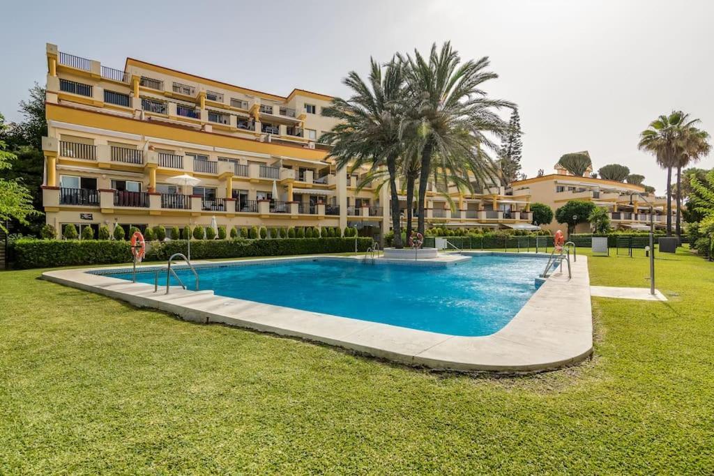 Oleholidays 535 Romana Playa Con Vistas Al Mar Marbella Exterior foto