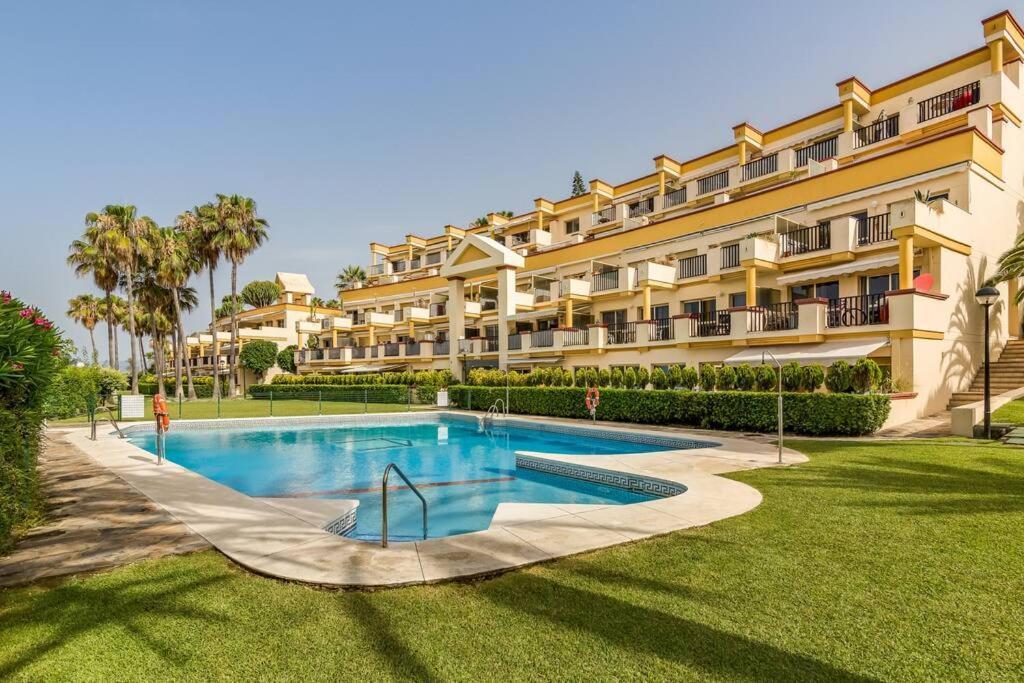 Oleholidays 535 Romana Playa Con Vistas Al Mar Marbella Exterior foto
